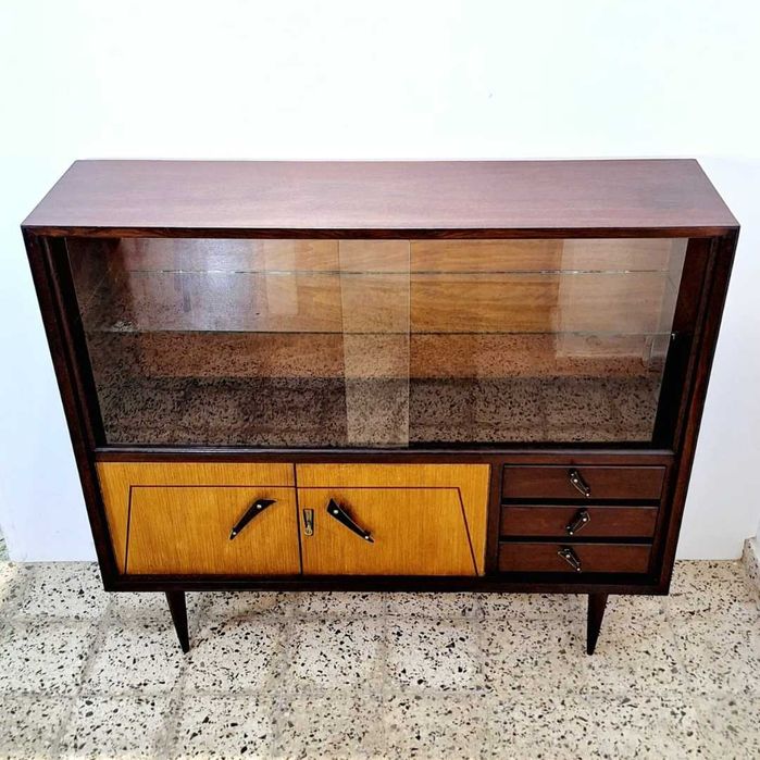 MÓVEL VITRINE VINTAGE Anos 60 - Vintage showcase
