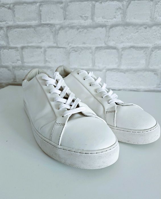 Skórzane białe sneakersy Kurt Geiger