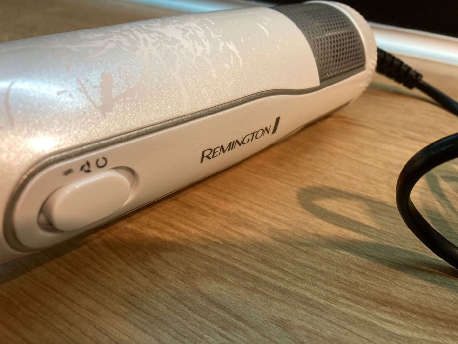 Suszarko-lokówka Remington Hydraluxe