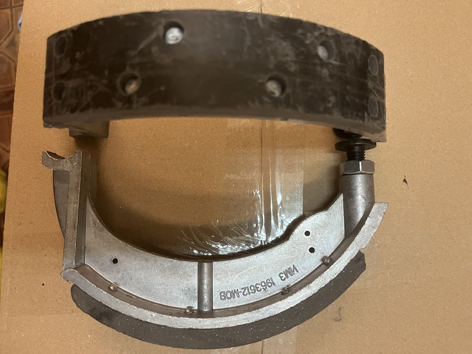 Szczeki hamulaca Ural