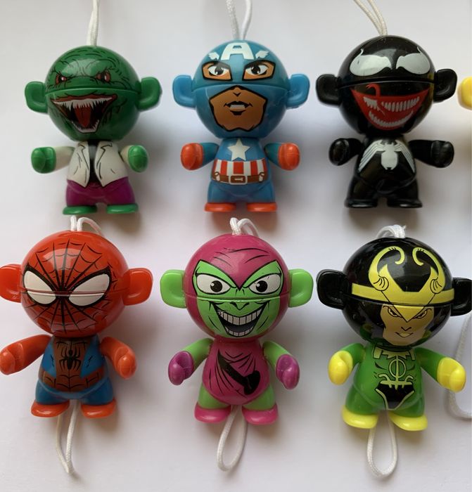 Серия киндер брелки Супергерои Марвел Marvel (2013) FT162 - FT171