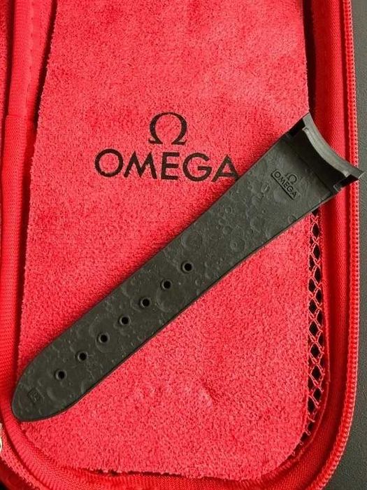 Pasek Gumowy Omega Speedmaster Moonwatch Professional REF. 032Z017245W