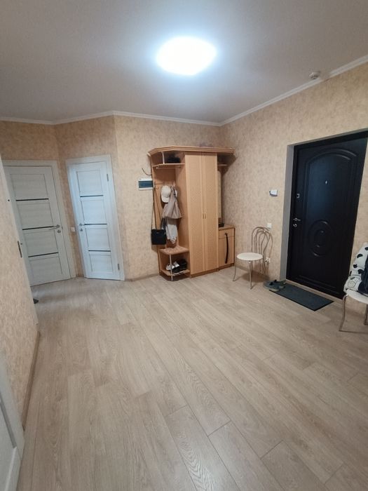 Продам 2 кімн. ЖК Лісовий квартал , вул. Київська, 245