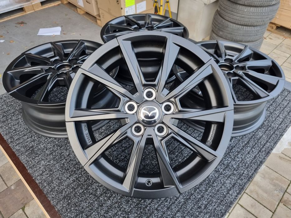 Felgi 15 " Mazda Mazda2 Hybrid XP210 [2021-obecnie) Nowe alu Czarne