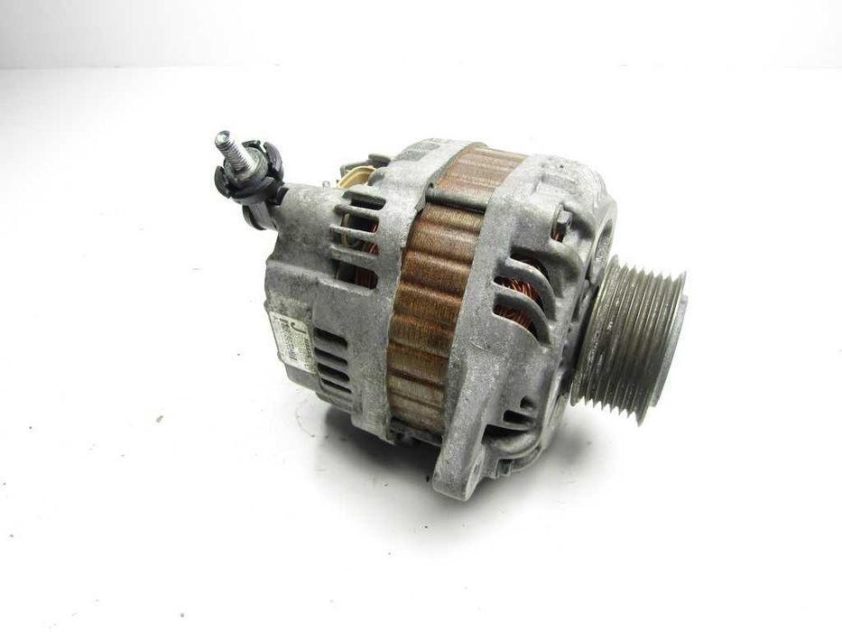 Nissan Navara D40 2.5 DCI alternator
