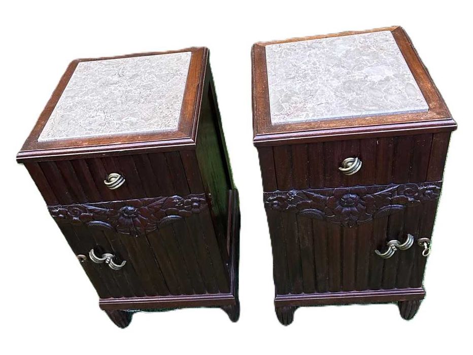 Mesas de cabeceira, peniqueiras, anos 40, 35X35X68 cm