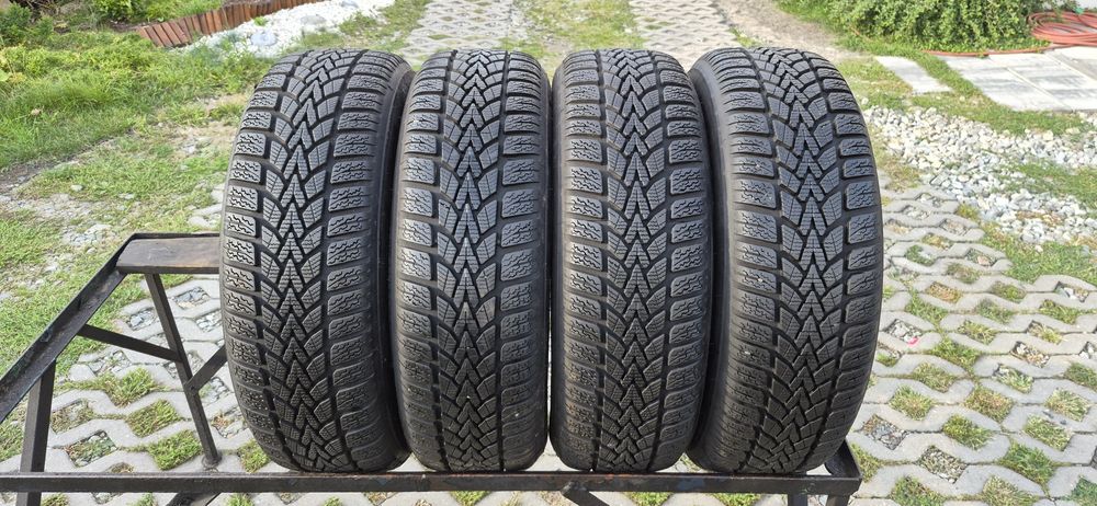 185/60r15 88T Dunlop Winter Response-2 z 2023r ładne .