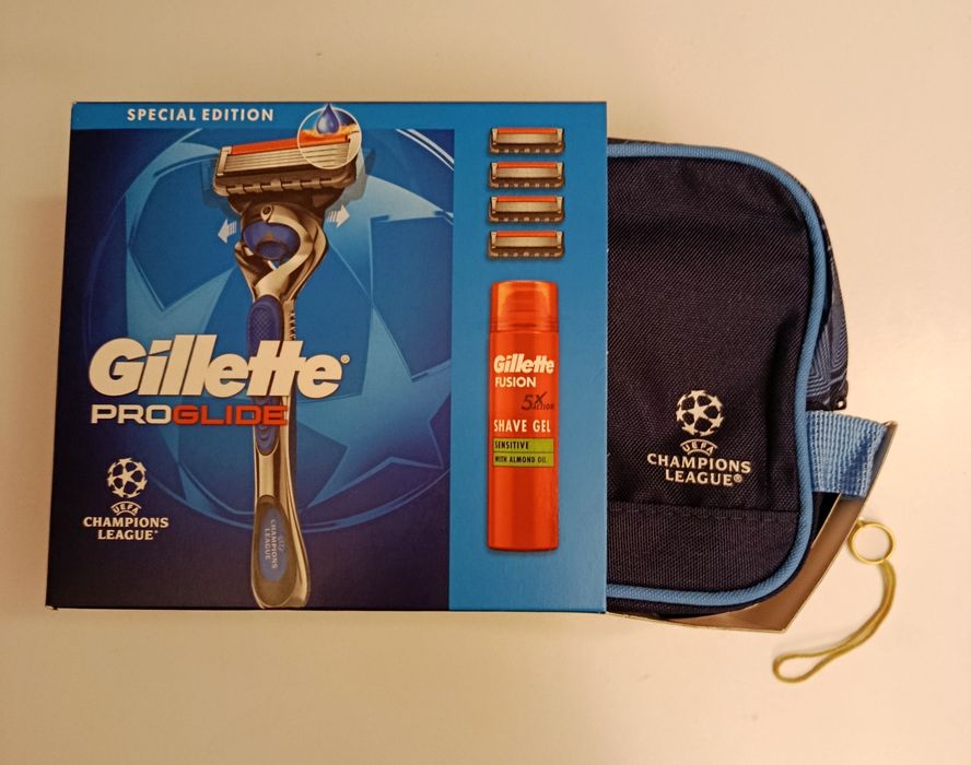 Подаркнковий набір Gillette Fusion ProGlide!Дешево!