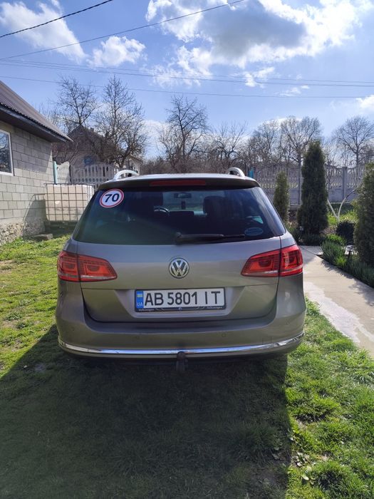 Volkswagen Passat 2011