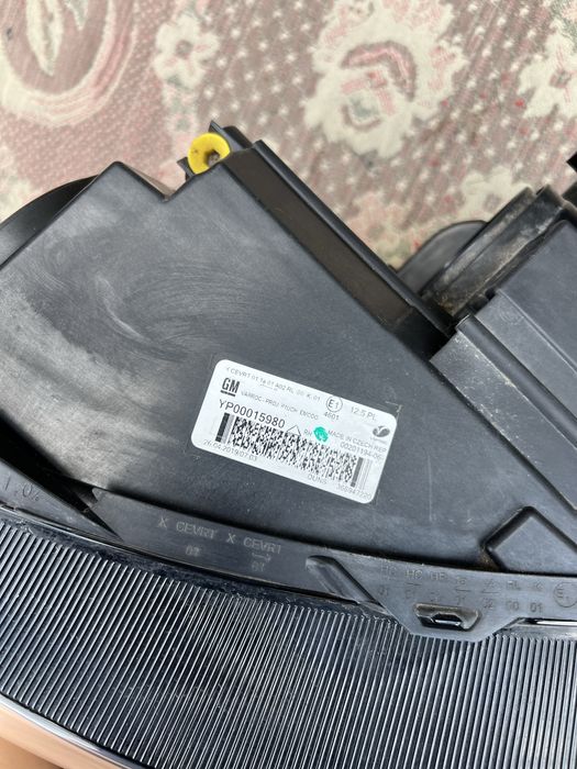 Фара передня права opel grandland x 17-yp00015980