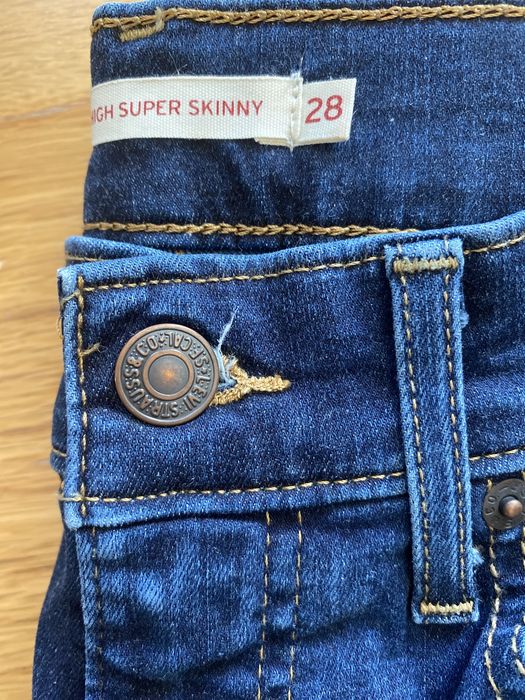 Calcas ganga LEVIS  Mile Super Skinny 28/tamanho M novas estrear