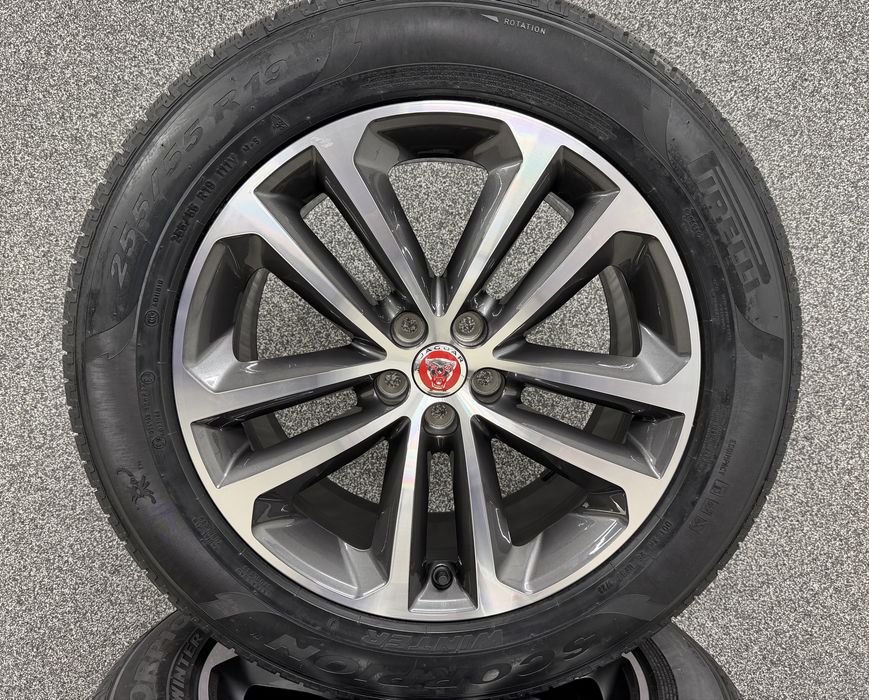 Nowe oryginalne koła zimowe alufelgi 19 Jaguar F Pace X761
