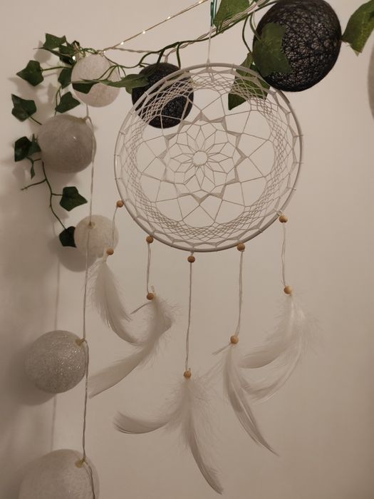 Biały łapacz snów boho