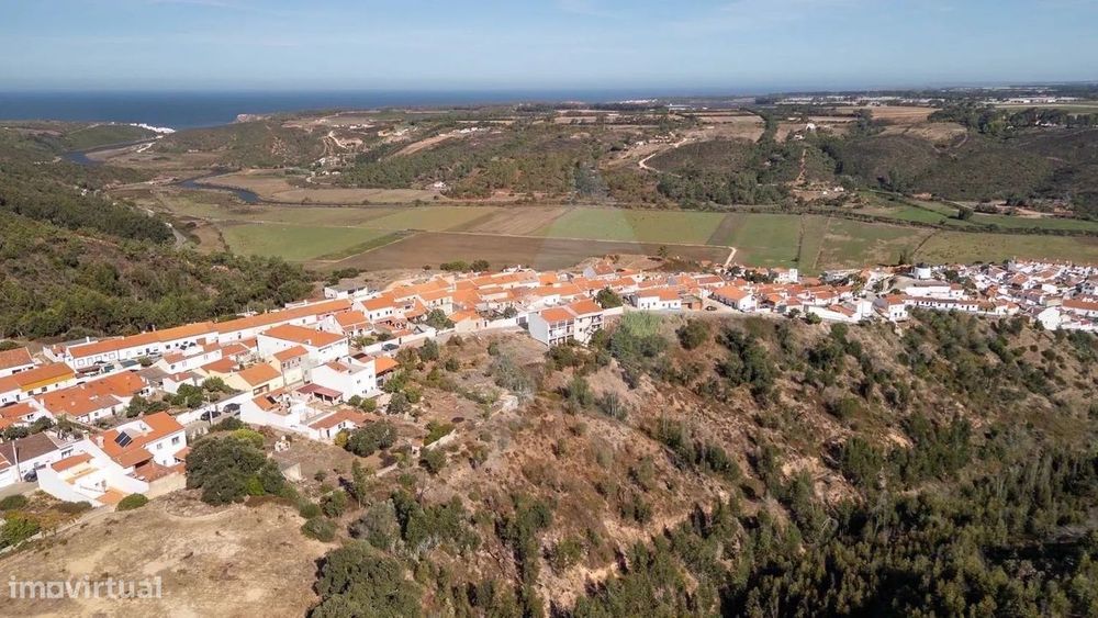 Duas Moradias T2 com Terreno – Odeceixe
