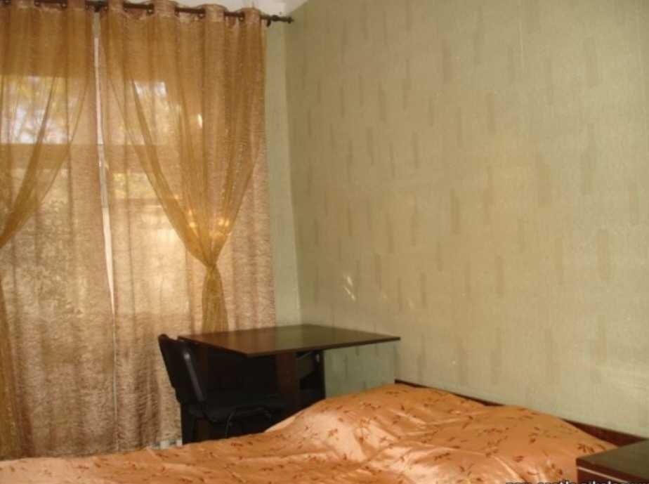 3 к/к, стадион Юность, на 1 этаже