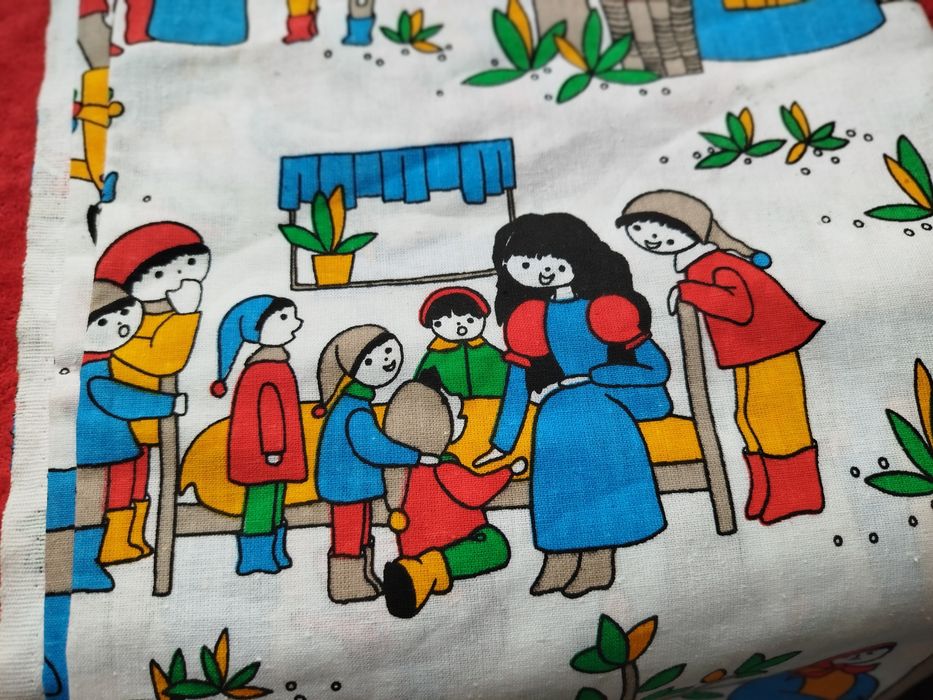 Materiał, tkanina bawełna.Kupon. Bajka o Śpiącej Królewnie.