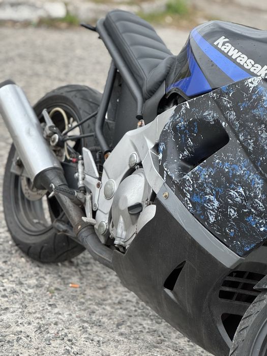 Kavasaki ZZR 400: 2 450 $ - Мотоциклы Кривой Рог на Olx