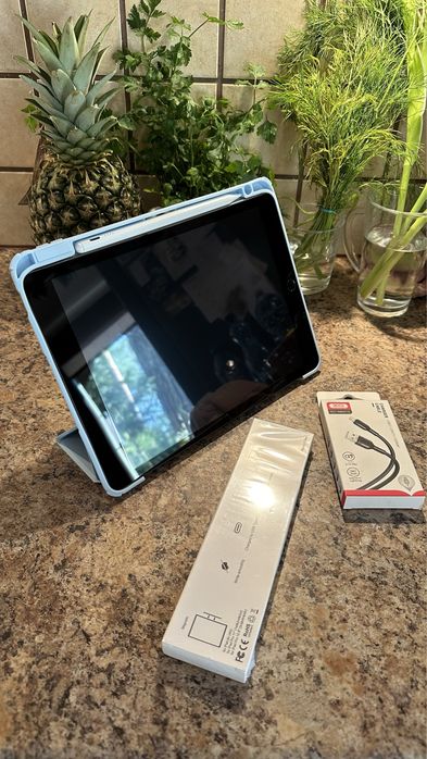 Tablet iPad Apple Retina 10.5” iOS 18.4 —-128gb — Touch ID