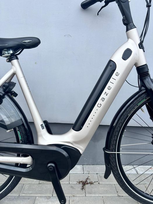 Gazelle Grenoble c8+ Bosch  Performance Smart d53 (160-175cm)