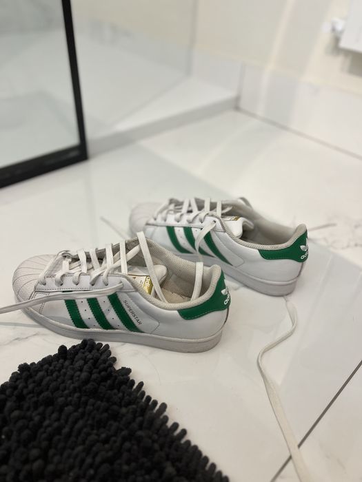 Adidas superstar