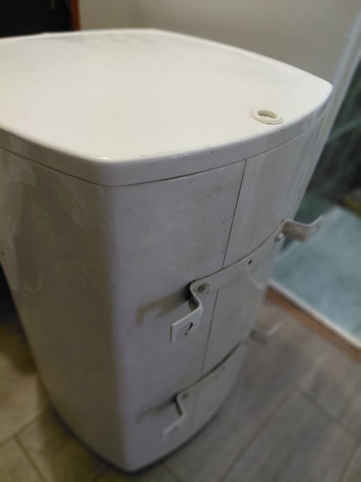 Продам б/в електробойлер "Electrolux" 1,8 квт 75 л