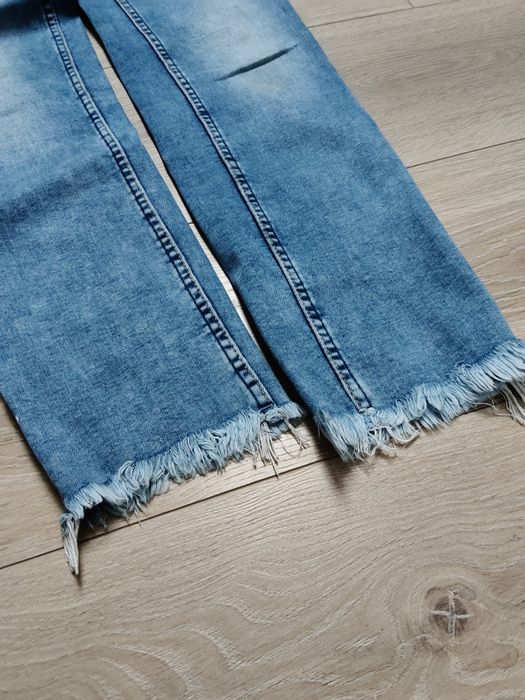 Jeansy Sinsay r.34 prosta nogawka