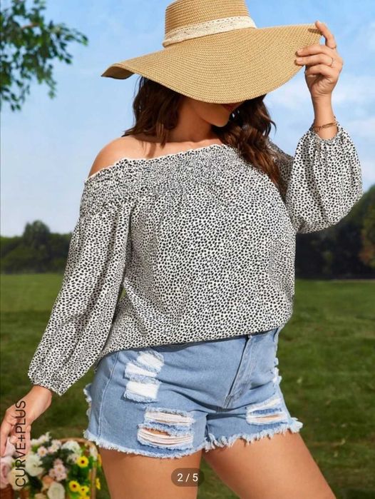 Blusa c/ manga em lanterna, Preta + Branca, Tam  2XL/48 (Nova)