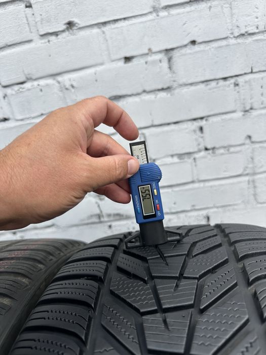 Топові шини‼️ Hankook winter I*cept evo3 96V 255/35 r19 7.5мм 2024рік‼️ Зимові шини