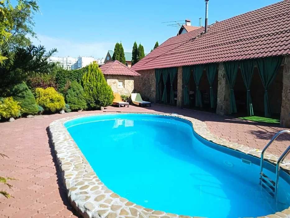 39 Коттедж  Дом  Бассейн t 30+  Джакузи  Барбекю Сауна Бильярд мангал