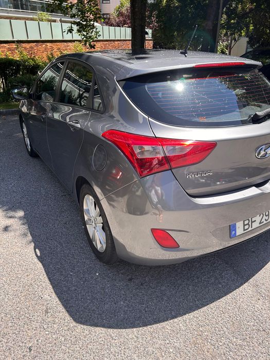 Hyundai i30- 1.6