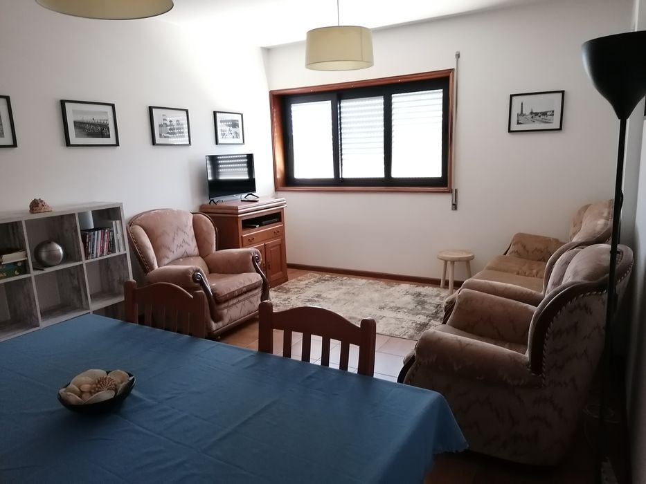 Vende-se T1 na praia da Barra