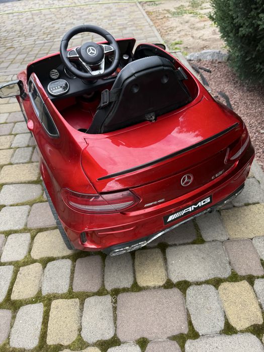 Дитячий єлектромобіль мерседес AMG дитяча машина