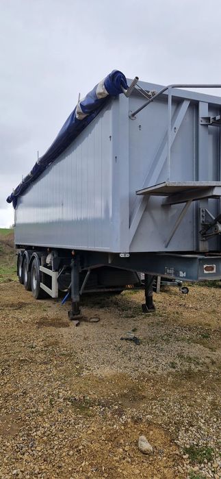 Schmitz Cargobull kogel krone schwarzmuller 40m3  40m3 naczepa stan bardzo ladny