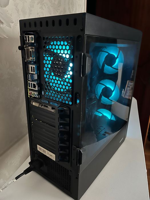 Torre de computador gaming