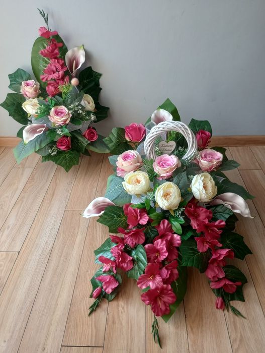 Kwiaty na grób KOMPLET stroik + bukiet do wazonu KOŁO producent