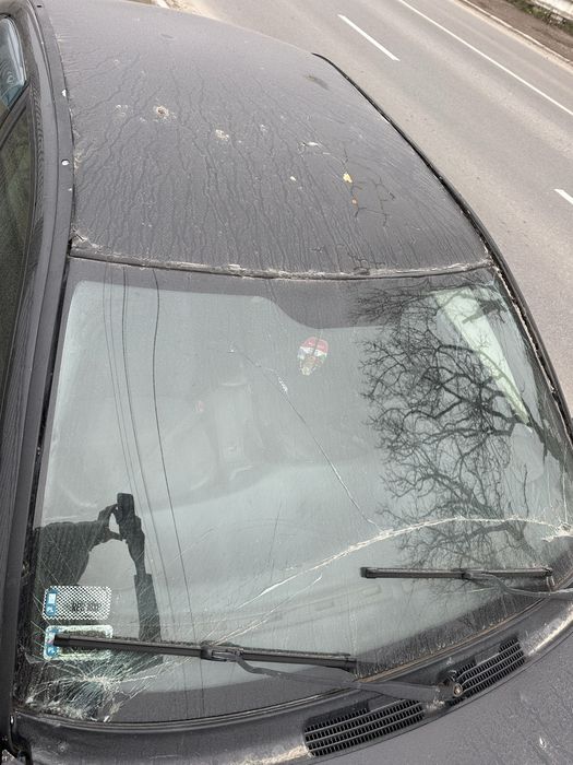 Вольво s40 під відновлення або на запчастини(по кусках не продається)