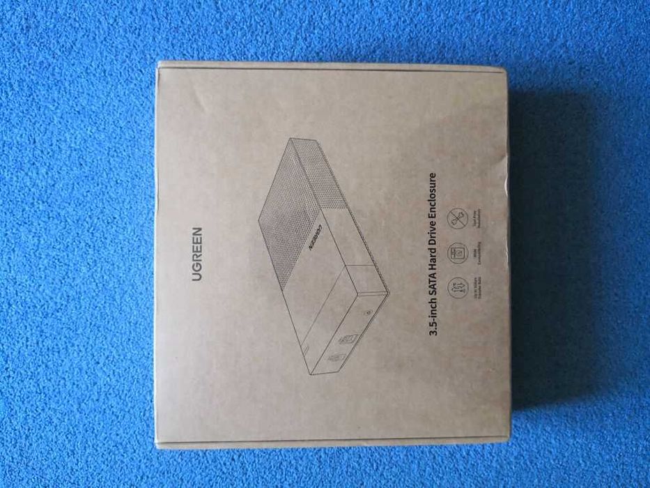 Карман для жесткого диска 3.5" от ТМ Ugreen (новый и запечатанный)