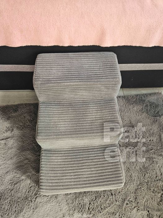 Schody podest dla psa 3 stopnie ułatwiające wchodzenie szare