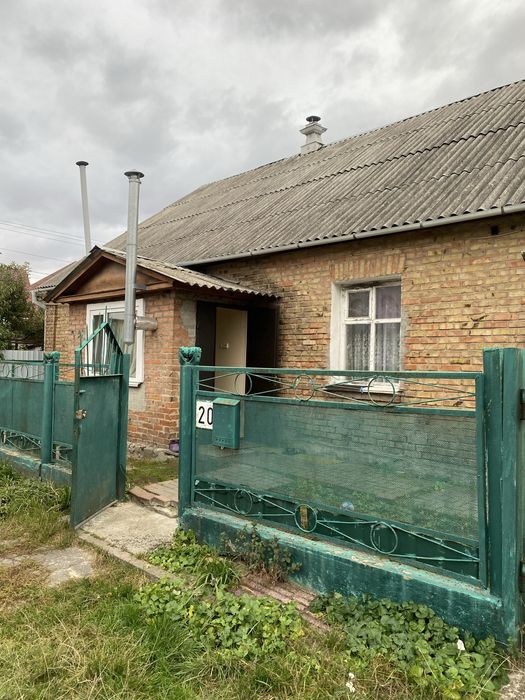 Продаж частини будинку з окремим входом в Броварах