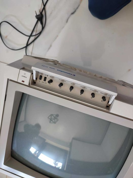 Amiga 1081 Monitor rzadki rarytas Commodore