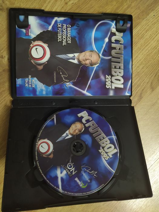 Vendo o jogo para PC "PC futebol 2005" COMO NOVO