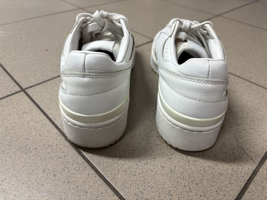 Buty Adidas rozmiar 40