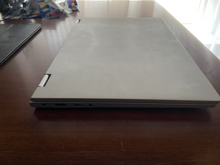 Portátil Lenovo