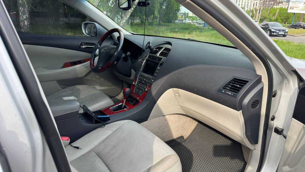 Продам Lexus ES350, 3.5 газ/бенз