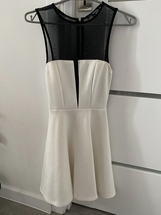 Elegancka sukienka