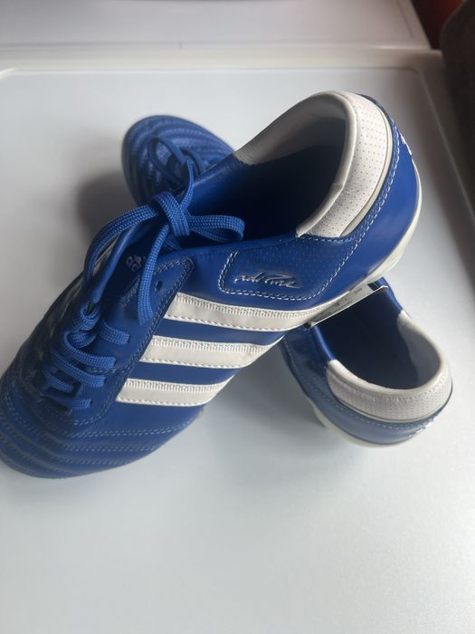 Vendo chuteiras de futebol