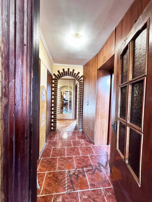 Продаж 3-кімнатної квартири у Львові, Франківський район