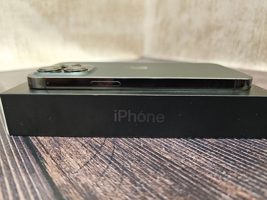 Смартфон Apple iPhone 13 Pro 256Gb Graphite 83% з гарантією