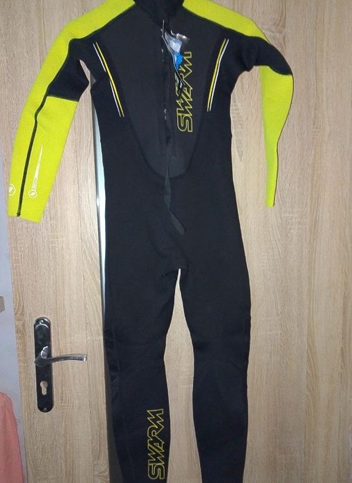 Nowa pianka do pływania