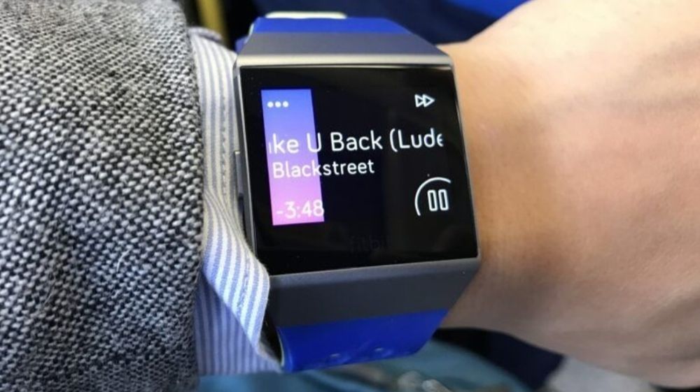 Smartwatch Google Fitbit Ionic Adidas Edition